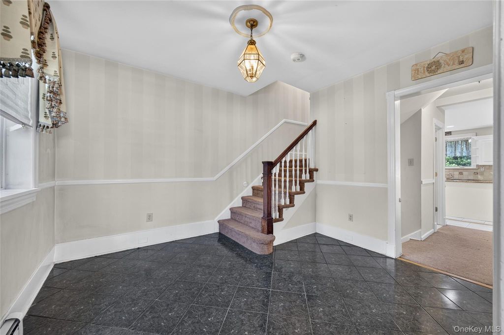 116 5th Street, Garden City, NY 11530 — photo 3