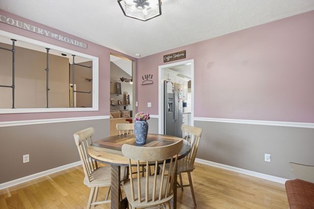 712 N Woodson Rd, Clarksville, TN 37043