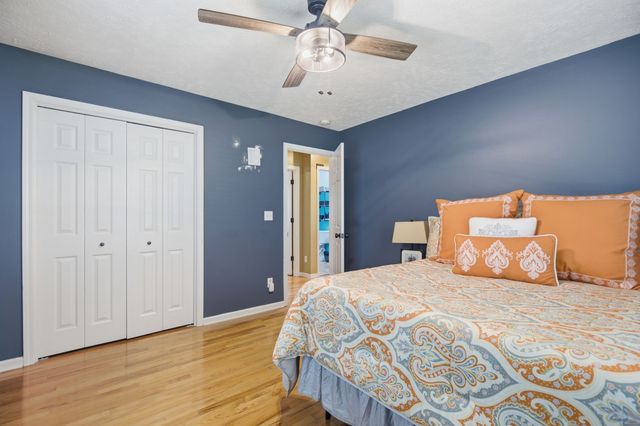 712 N Woodson Rd, Clarksville, TN 37043