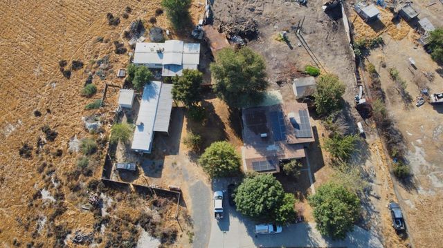 7880 S Mcmullin Grade, Fresno, CA 93706