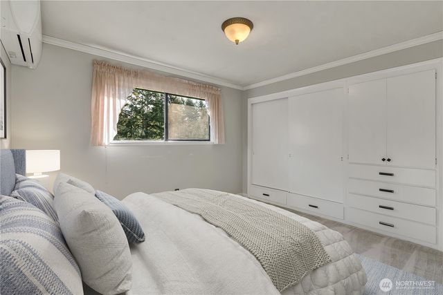 29820 6th Avenue S, Federal Way, WA 98003