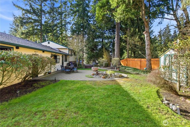 29820 6th Avenue S, Federal Way, WA 98003