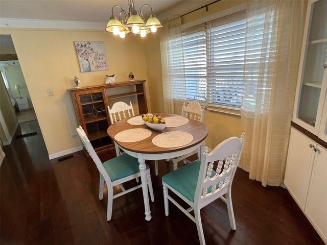 37 PINDO PALM STREET E, Largo, FL 33770