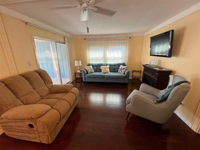 37 PINDO PALM STREET E, Largo, FL 33770