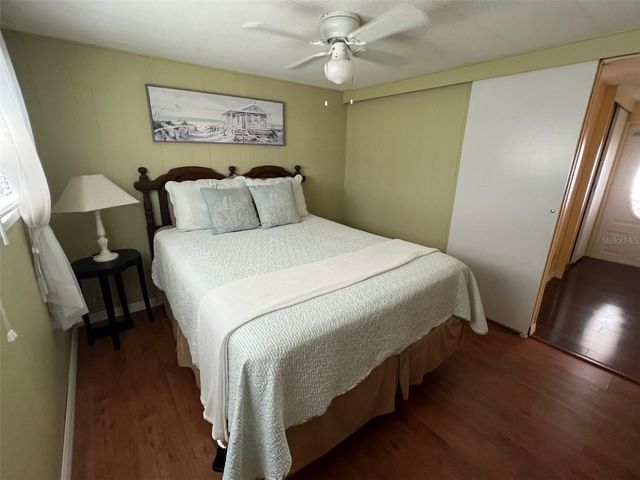 37 PINDO PALM STREET E, Largo, FL 33770