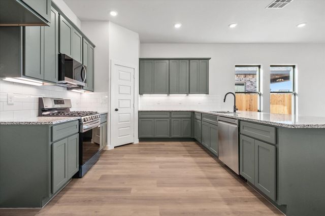 604 E 22nd Street, Wolfforth, TX 79382