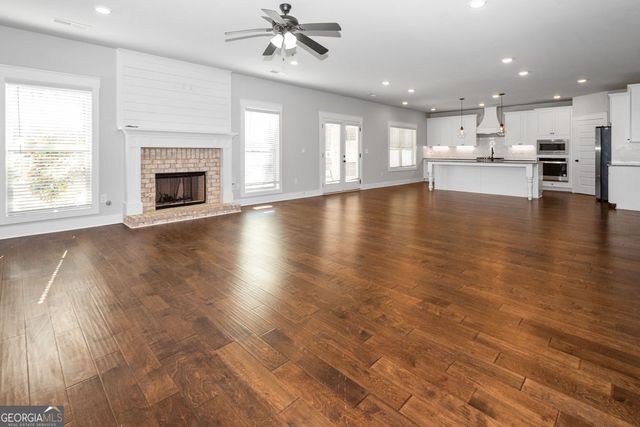 150 Peppertree Drive, Newnan, GA 30265