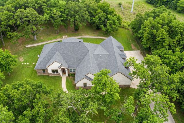 306 Garden Court, Springtown, TX 76082