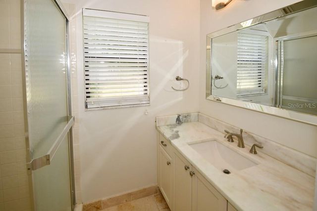 903 SAN CARLOS AVENUE NE, St Petersburg, FL 33702