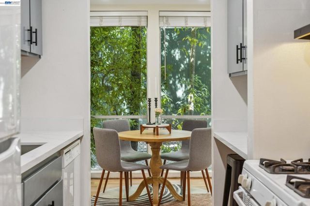 2700 Le Conte Ave 406, Berkeley, CA 94709