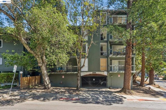 2700 Le Conte Ave 406, Berkeley, CA 94709