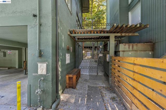 2700 Le Conte Ave 406, Berkeley, CA 94709