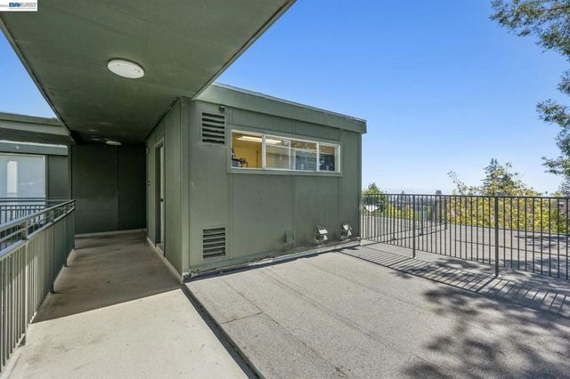 2700 Le Conte Ave 406, Berkeley, CA 94709