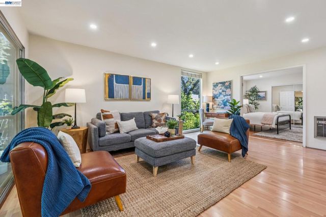 2700 Le Conte Ave 406, Berkeley, CA 94709