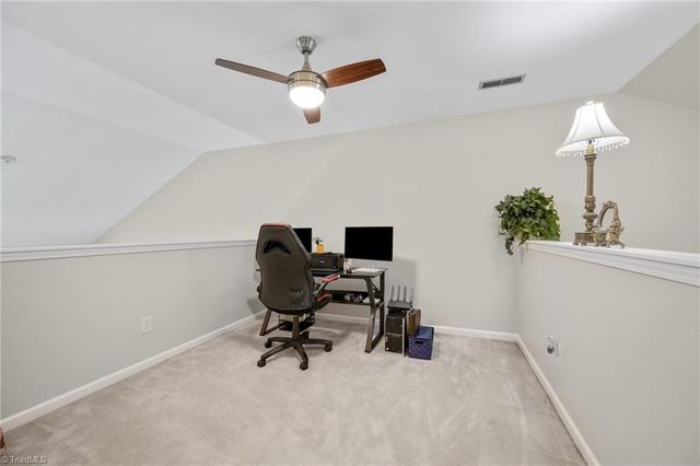 5757 Fox Ridge Lane, Winston-salem, NC 27104