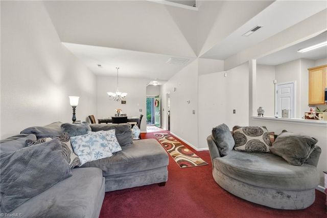 5757 Fox Ridge Lane, Winston-salem, NC 27104