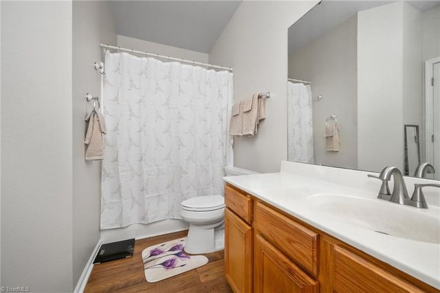 5757 Fox Ridge Lane, Winston-salem, NC 27104