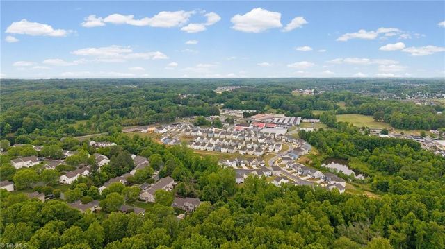 5757 Fox Ridge Lane, Winston-salem, NC 27104