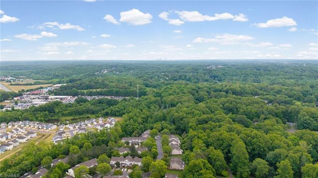 5757 Fox Ridge Lane, Winston-salem, NC 27104