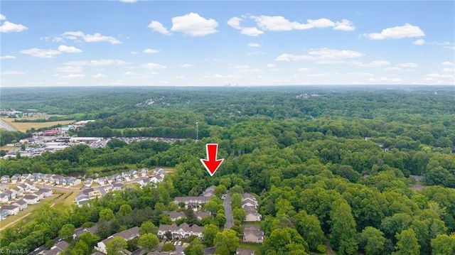 5757 Fox Ridge Lane, Winston-salem, NC 27104
