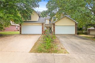 1656 & 1658 Saddlehorn Avenue, Fayetteville, AR 72703