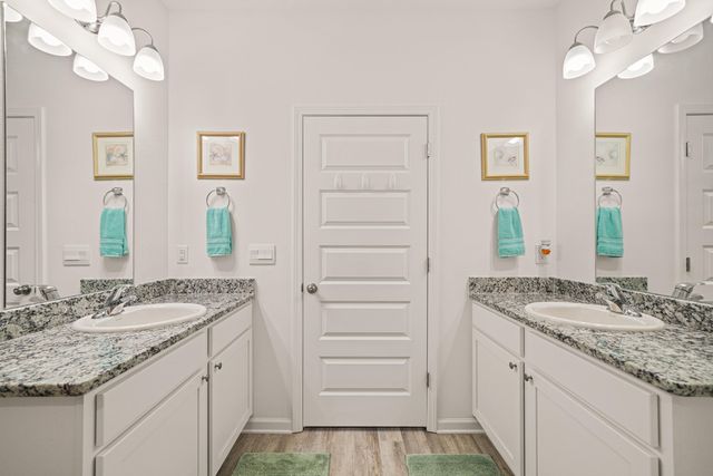 80 Woodsorrel Street, Freeport, FL 32439