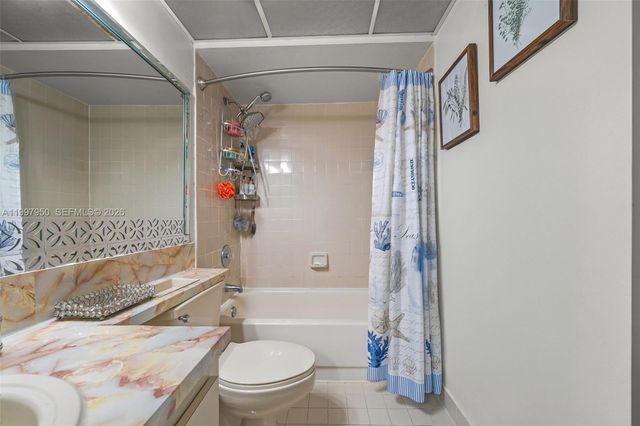 8120 Geneva Ct 148, Doral, FL 33166