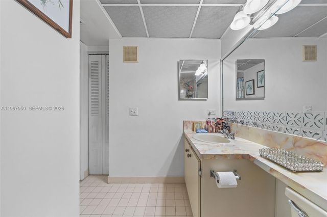 8120 Geneva Ct 148, Doral, FL 33166