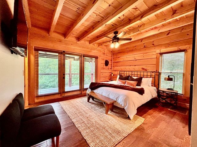 769 Indian Lake Road, Topton, NC 28781