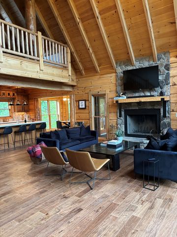 769 Indian Lake Road, Topton, NC 28781