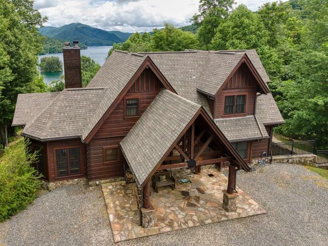 769 Indian Lake Road, Topton, NC 28781