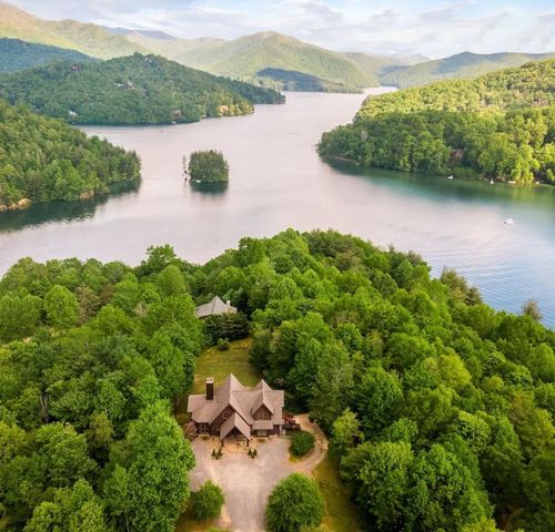 769 Indian Lake Road, Topton, NC 28781