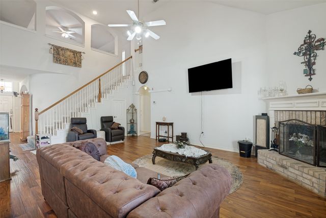 2213 Ranch Road, Sachse, TX 75048