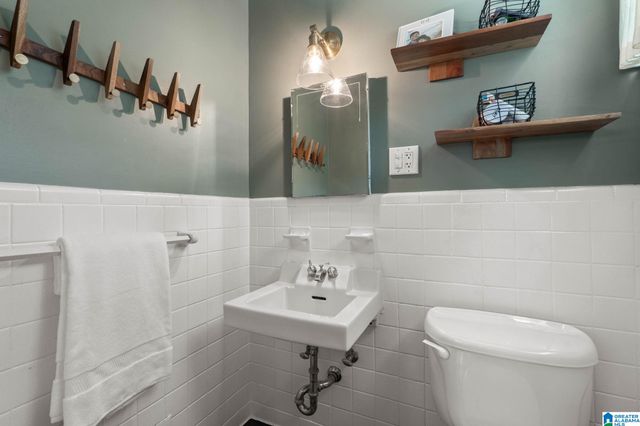 912 IRVING ROAD, Homewood, AL 35209
