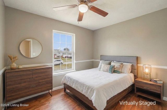 242 Kimberly Dr, Mt Washington, KY 40047