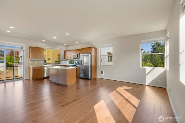 315 Chelan Avenue NE, Renton, WA 98059