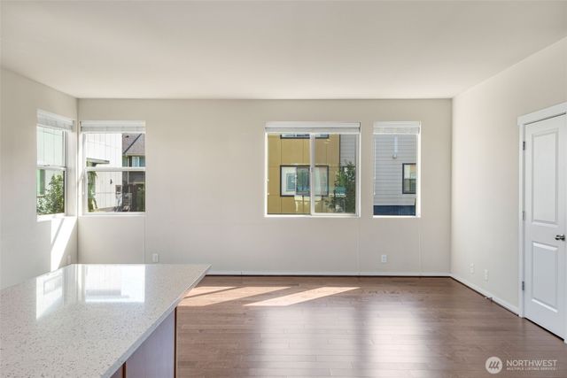 315 Chelan Avenue NE, Renton, WA 98059