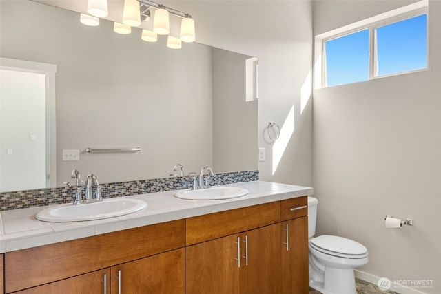 315 Chelan Avenue NE, Renton, WA 98059