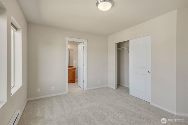 315 Chelan Avenue NE, Renton, WA 98059