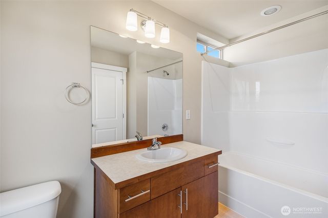 315 Chelan Avenue NE, Renton, WA 98059