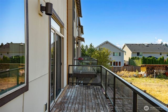 315 Chelan Avenue NE, Renton, WA 98059