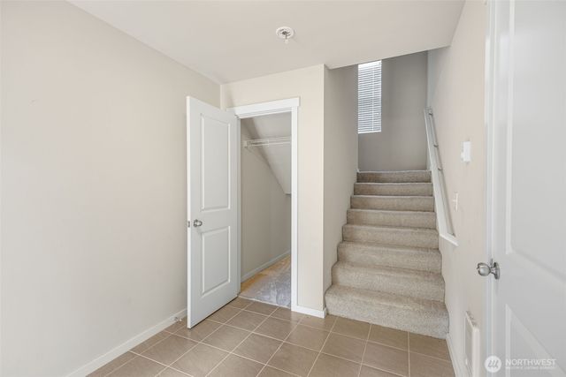 315 Chelan Avenue NE, Renton, WA 98059