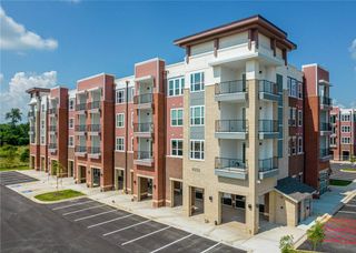 4650 S Pinnacle Hills Parkway A112, Rogers, AR 72758