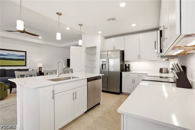 3751 Pebblebrook Ridge CT 101, Fort Myers, FL 33905