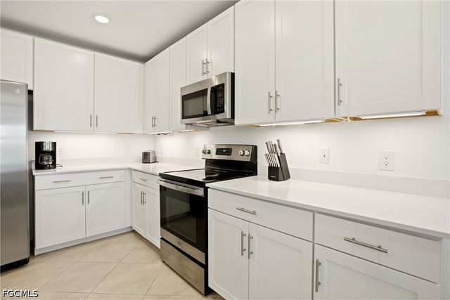 3751 Pebblebrook Ridge CT 101, Fort Myers, FL 33905