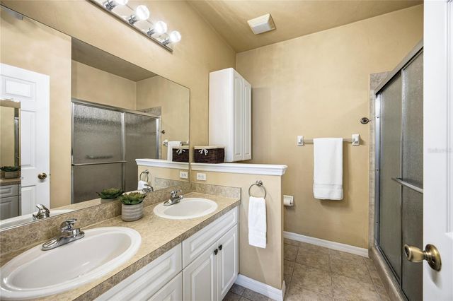4752 NW 80TH ROAD, Gainesville, FL 32653