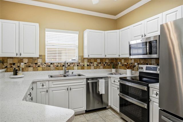 4752 NW 80TH ROAD, Gainesville, FL 32653