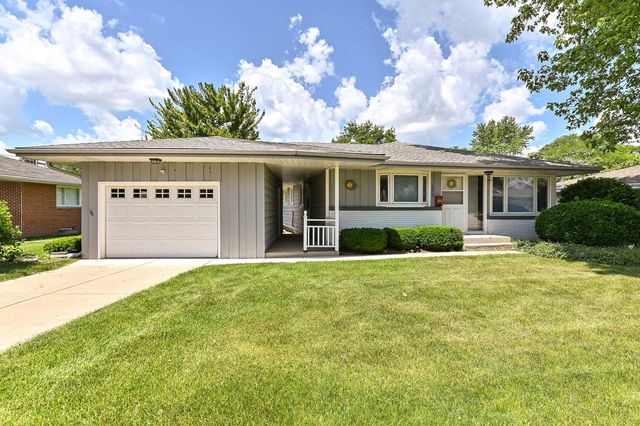 5309 Mansfield DRIVE, Greendale, WI 53129