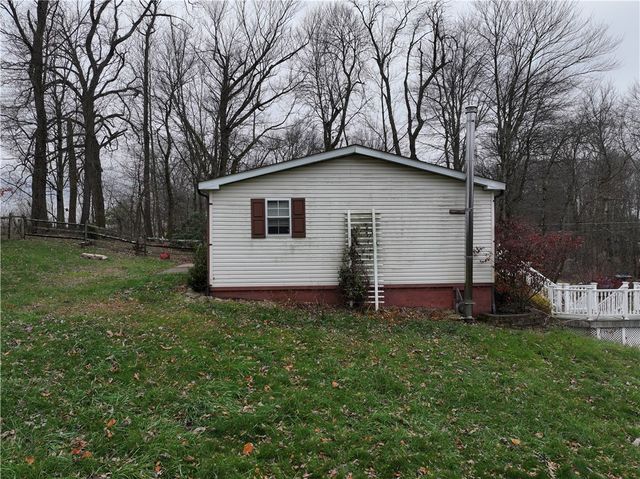 111 Leopard Rd, Connoquenessing Twp, PA 16033