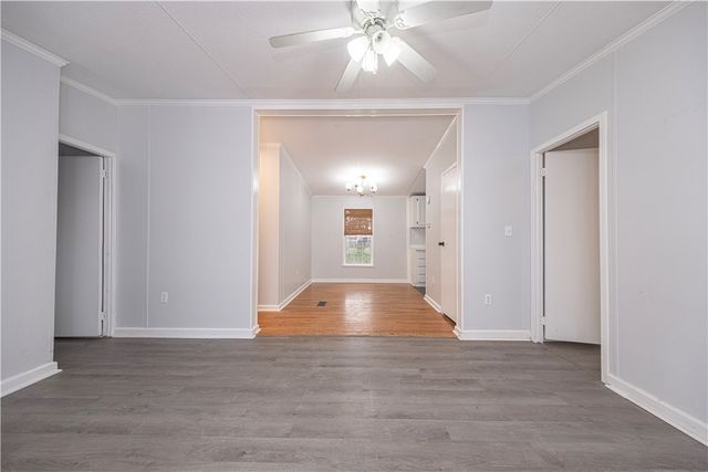 111 Leopard Rd, Connoquenessing Twp, PA 16033